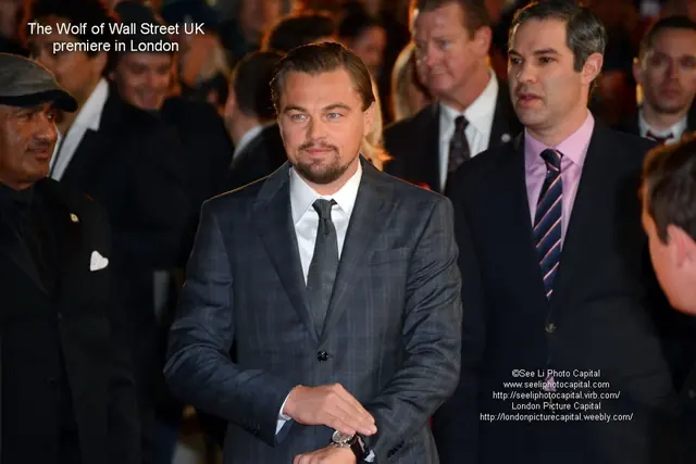 『ウルフ・オブ・ウォールストリート』英国プレミアのレオナルド・ディカプリオ（2014年）。映画の場面写真ではありません。