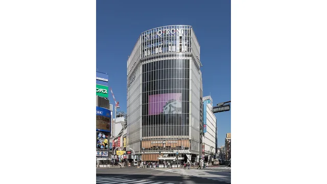 渋谷会場のSHIBUYA TSUTAYAが入るQFRONTの外観。2018年10月の資料写真。